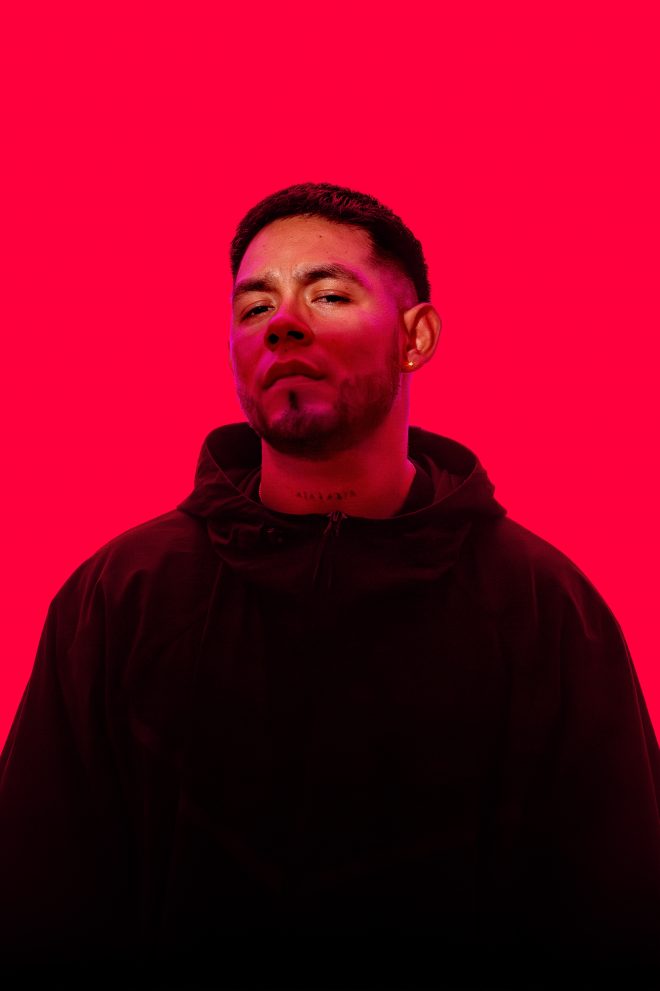 Chinonegro — DJ que apoya la música de Cristhian Balcazar